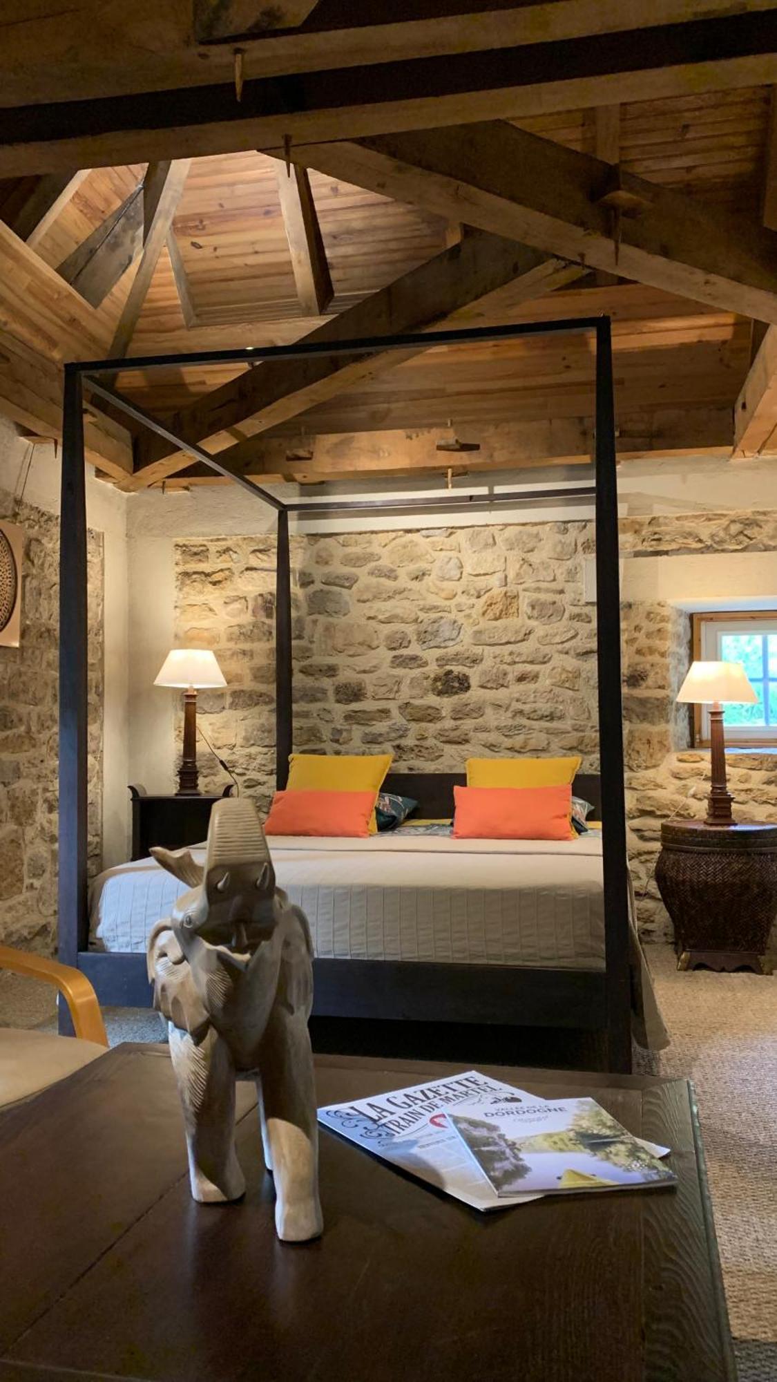 Le Moulin Du Boisset Bed & Breakfast Saint-Denis-les-Martel Bagian luar foto